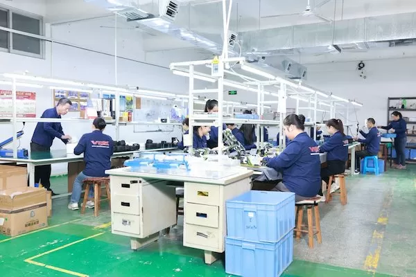 1 10 coches eléctricos sin escobillas RC fabricante de China