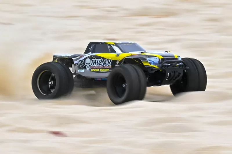 Camión RC eléctrico todoterreno 4WD a escala 10 2,4G cepillado de alta velocidad RTR # RH1071