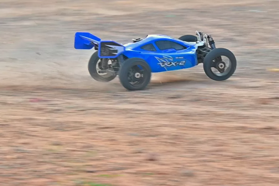 8 Escala 4WD Off-Road Nitro RC Buggy 2,4G Motor de Alta Velocidad Coche # RH802