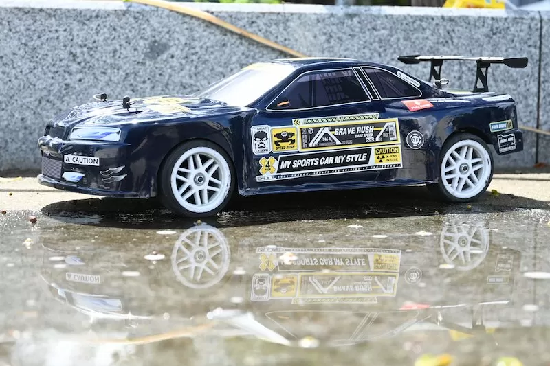 10 Escala 4WD en carretera RC Drift 2,4G cepillado de alta velocidad # RH1025D